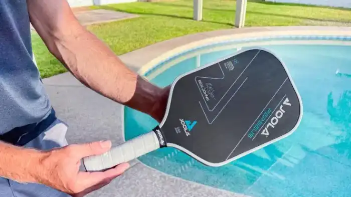 testing of a pickleball paddle